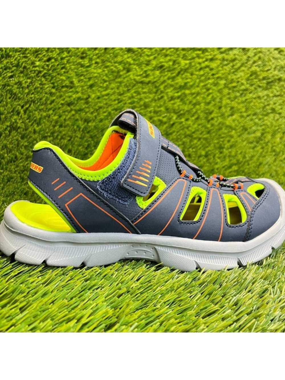Skechers Relix Valder Boys Size 4Y Blue Lime Orange Outdoor Slip On Sandals